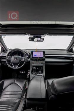 تويوتا أفالون